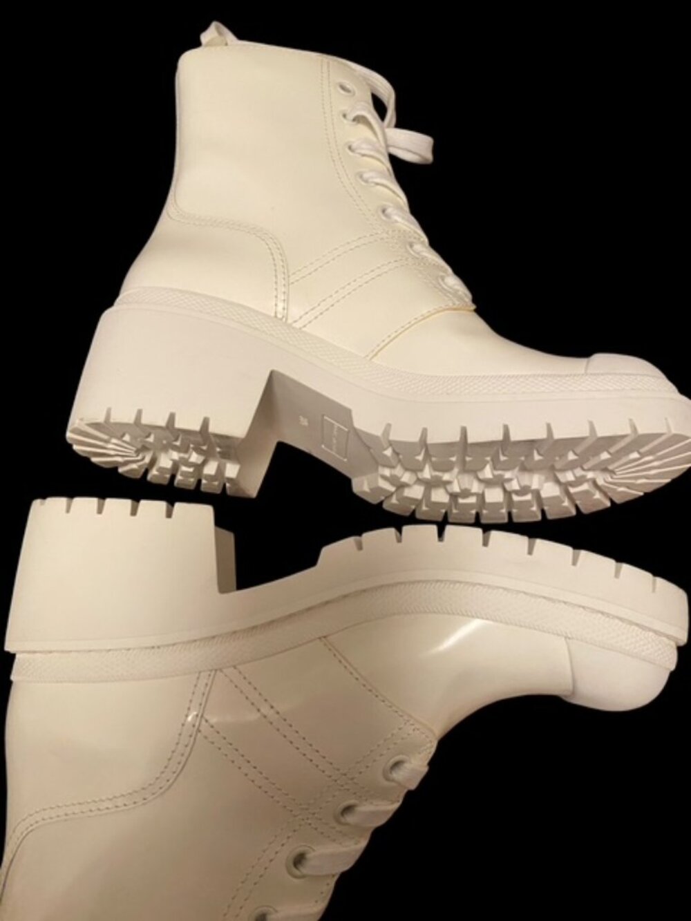 Marc Jacobs White Bristol Combat Boots Size 38.5 - Excellent Condition! - Picture 6 of 8